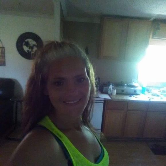 Meet your Posher, Tracy - Picture 1 of 1